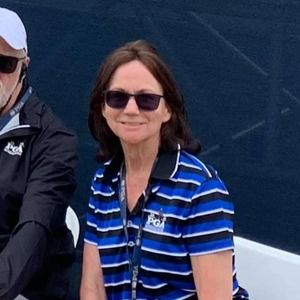 Meet your Posher, Joellen